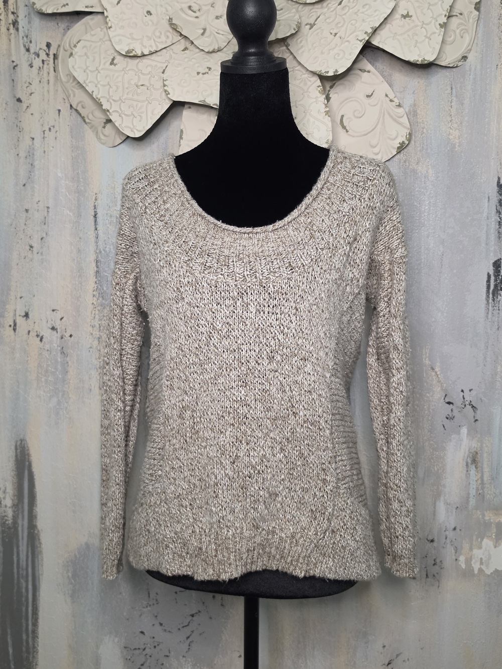 American Rag Women's Scoop Neck Heathered Taupe Knit Sweater